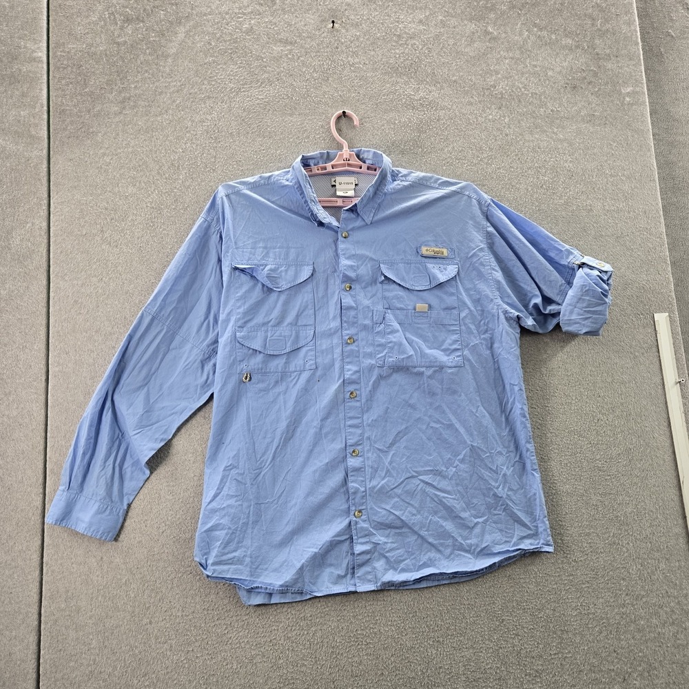 Columbia Men Button Up Shirt XL Light Blue Activewear Fishing Mesh Logo READ